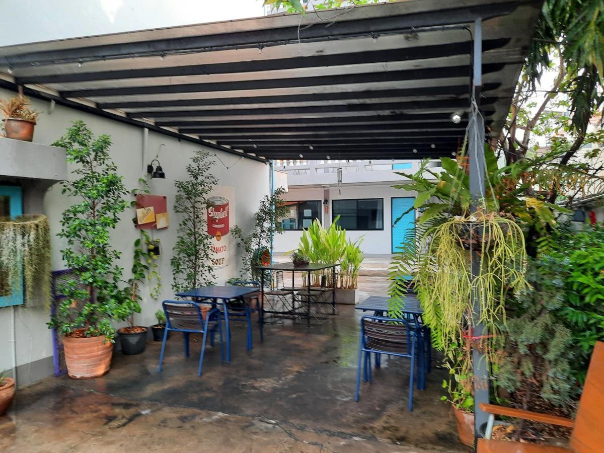 Sleep Guesthouse Чиангмай Экстерьер фото