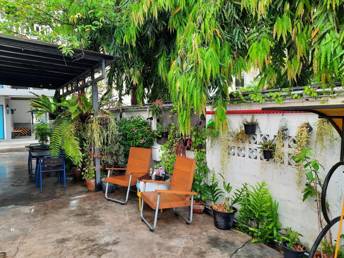 Sleep Guesthouse Чиангмай Экстерьер фото