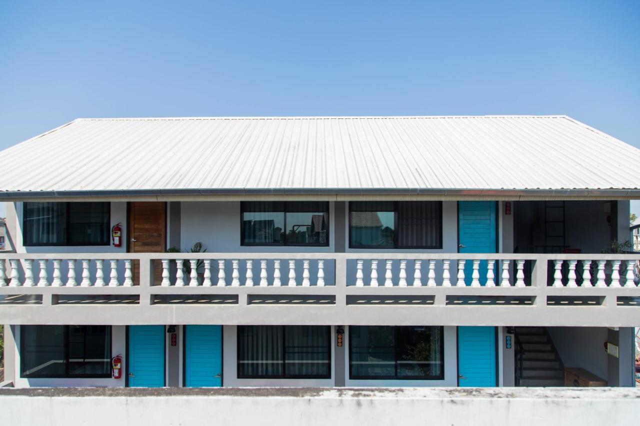 Sleep Guesthouse Чиангмай Экстерьер фото