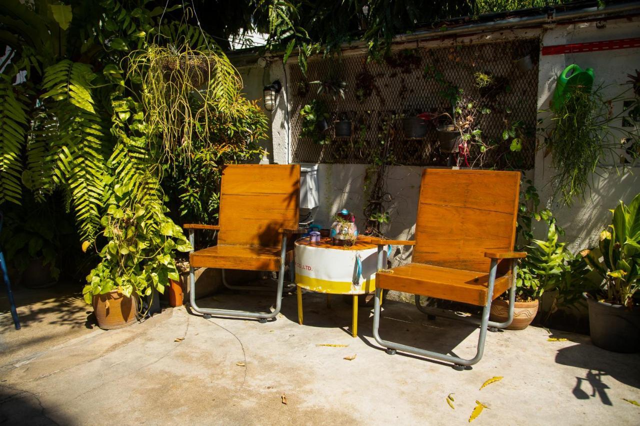 Sleep Guesthouse Чиангмай Экстерьер фото